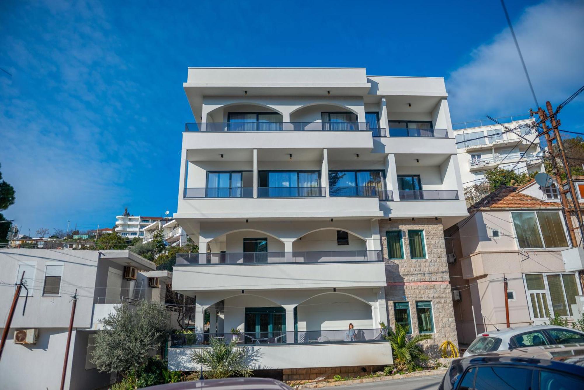 Botanica Boutique Hotel Ulcinj Exteriör bild