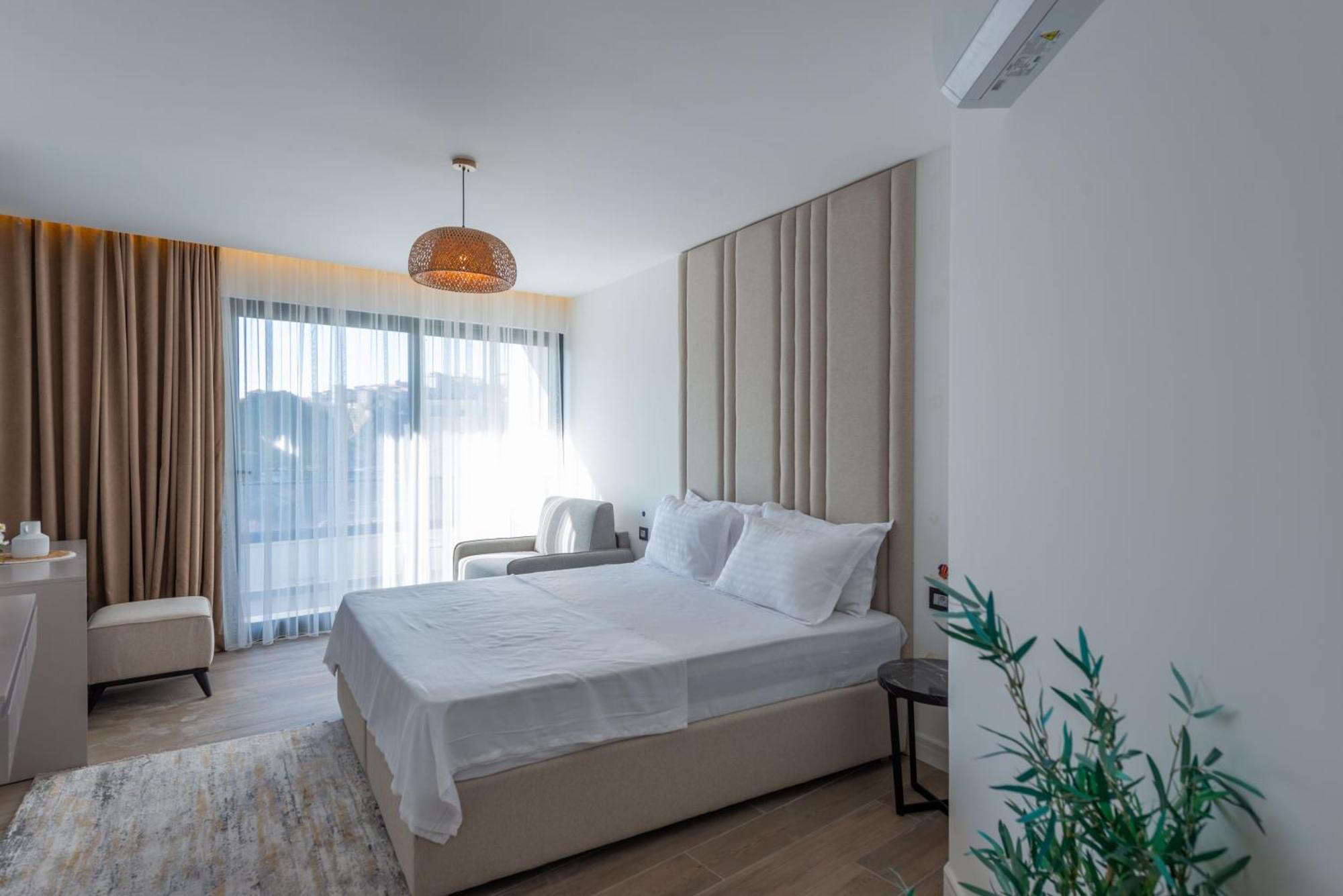 Botanica Boutique Hotel Ulcinj Exteriör bild