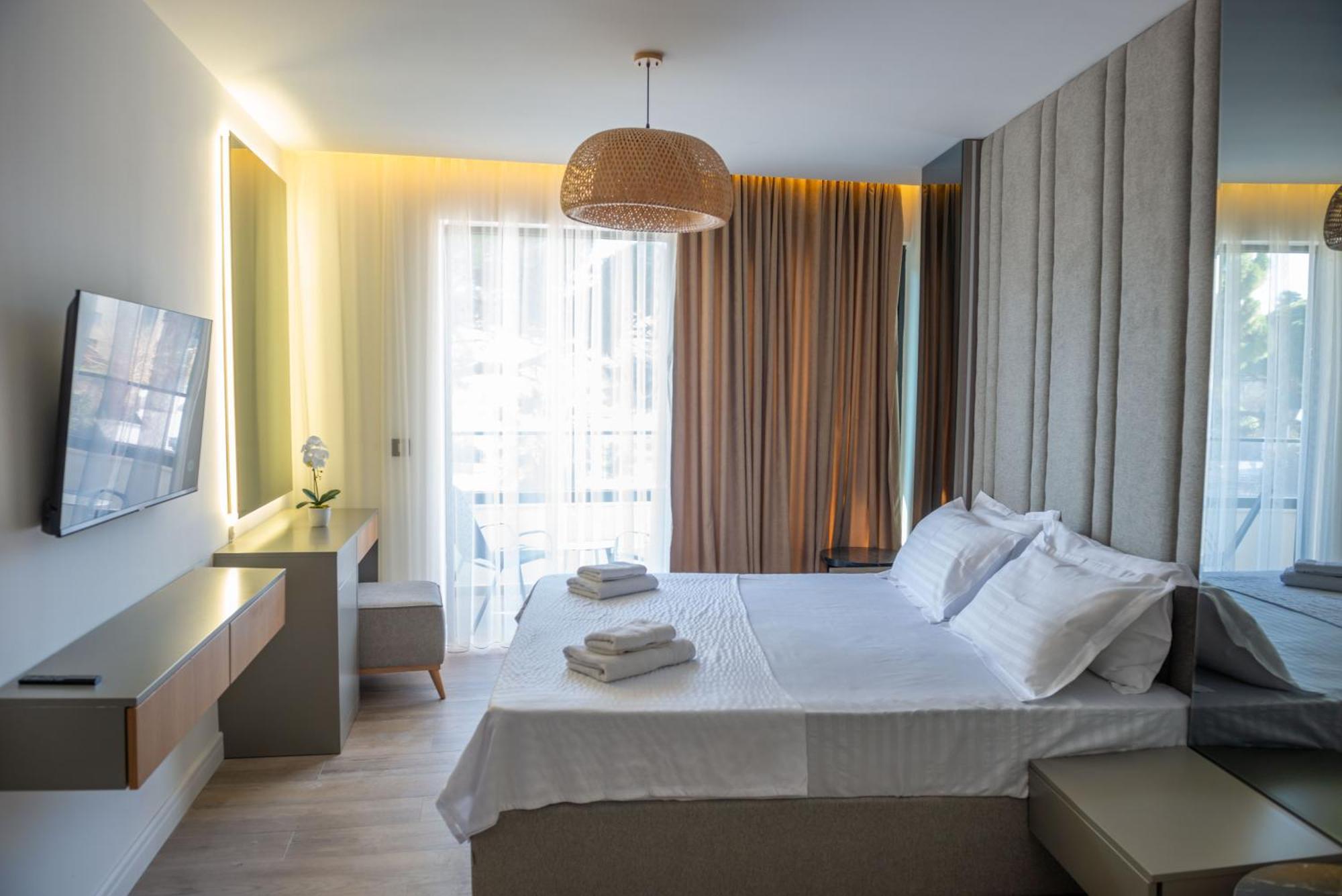 Botanica Boutique Hotel Ulcinj Exteriör bild