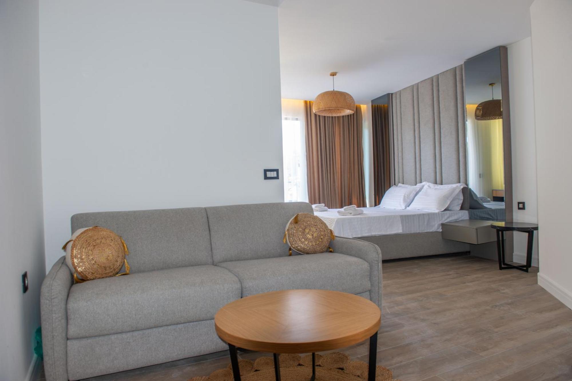 Botanica Boutique Hotel Ulcinj Exteriör bild