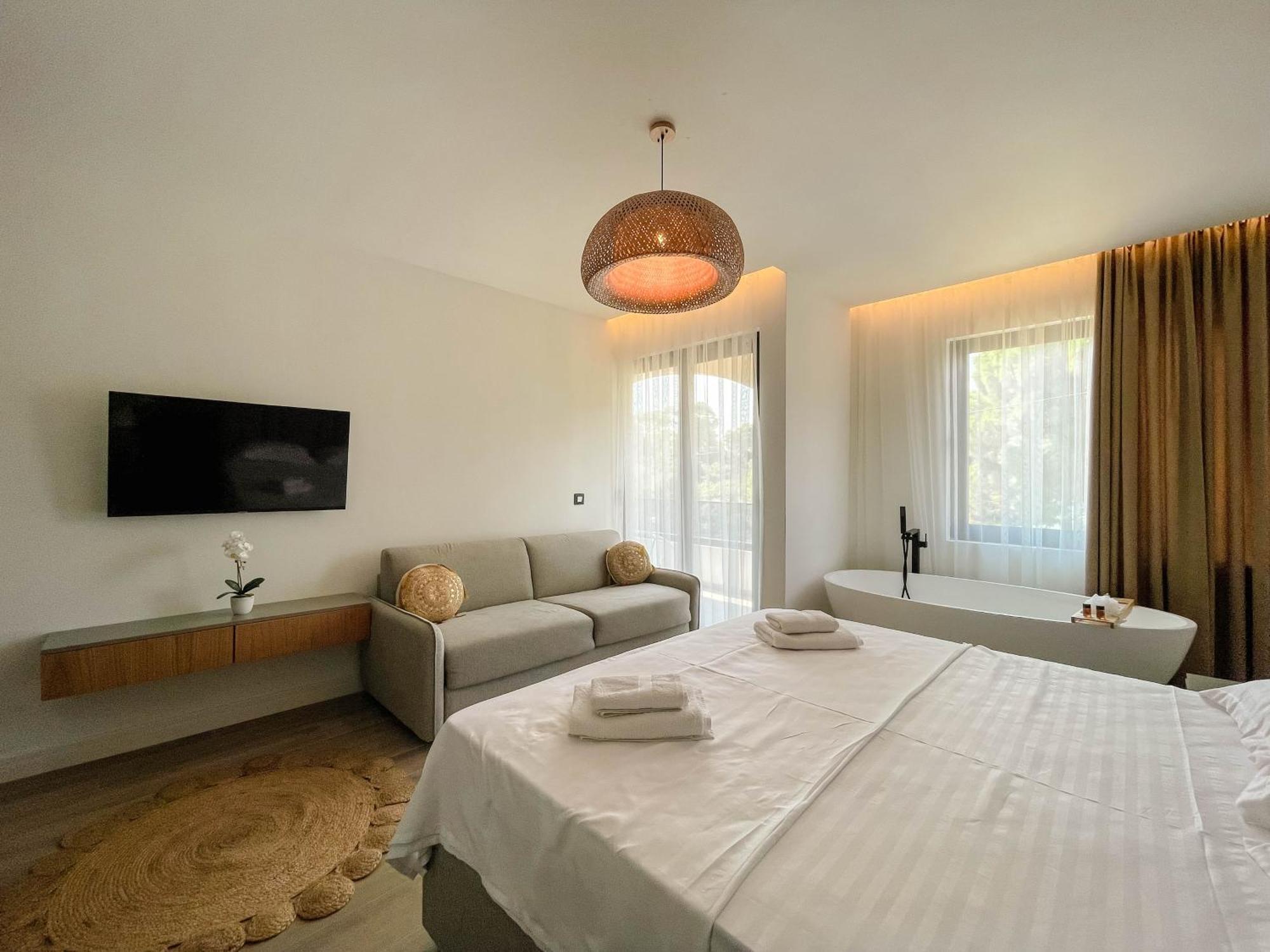 Botanica Boutique Hotel Ulcinj Exteriör bild